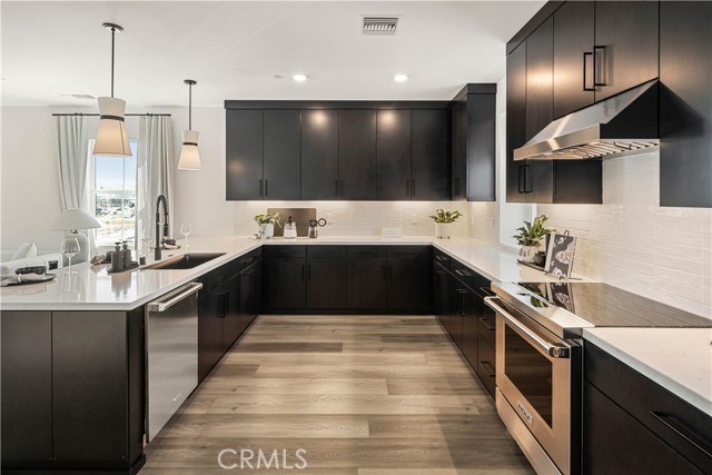 MLS #SR25121157 image #7