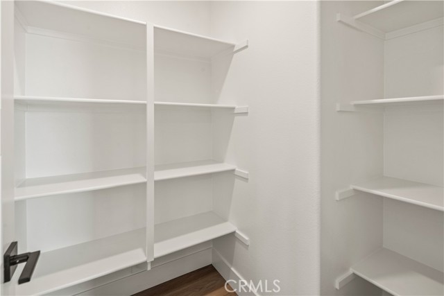 MLS #SR25121157 image #9