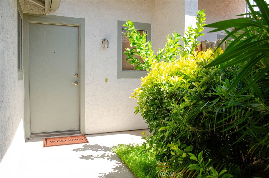 MLS #SR25121677 image #5