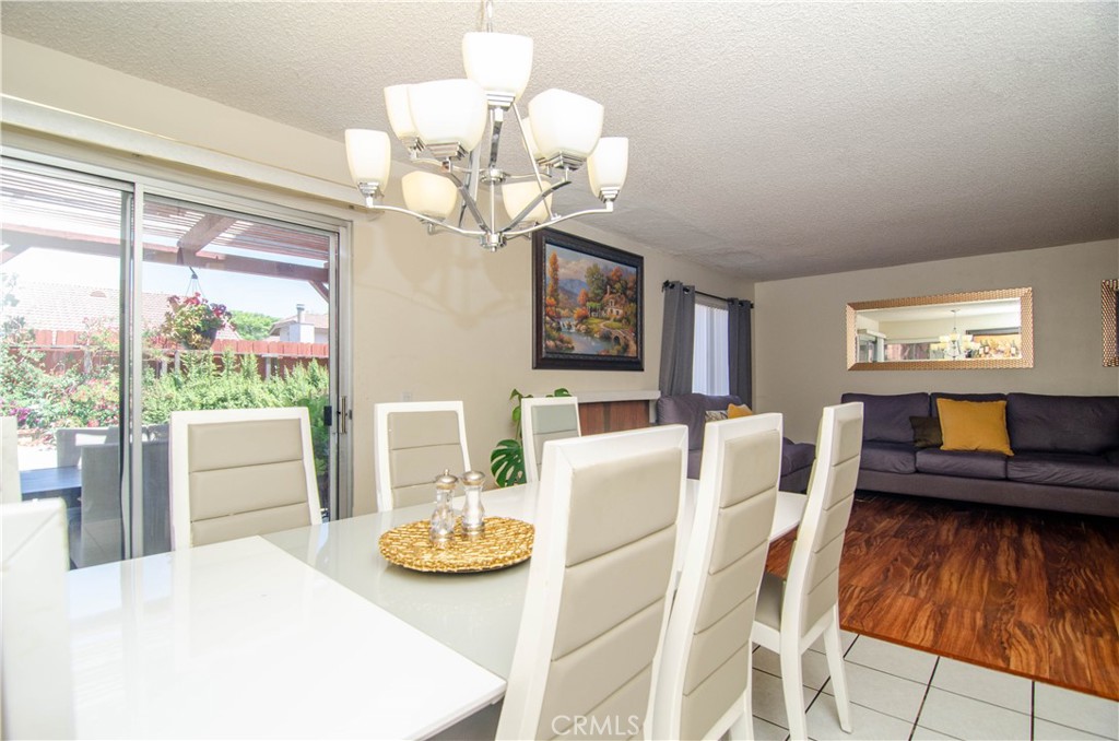 MLS #SR25121677 image #9