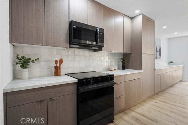 MLS #SR25122400 image #3