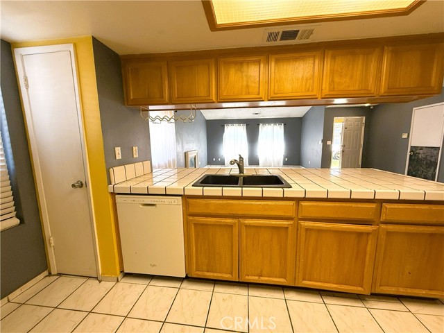 MLS #SR25123157 image #6