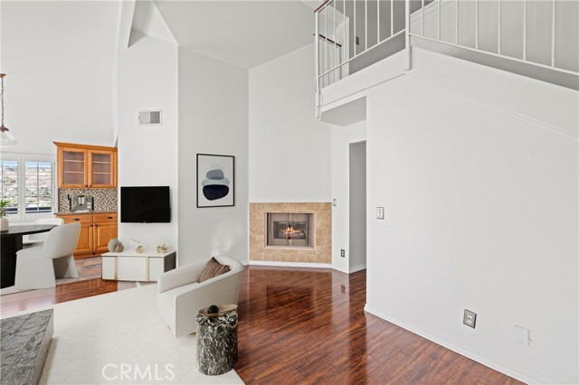 MLS #SR25123396 image #8