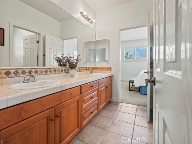 MLS #SR25124056 image #32