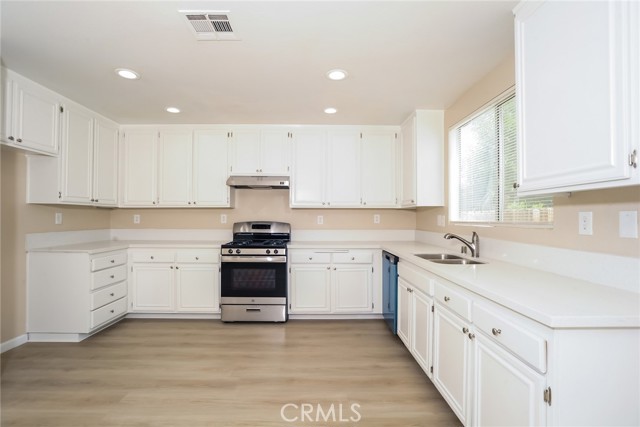 MLS #SR25124920 image #5