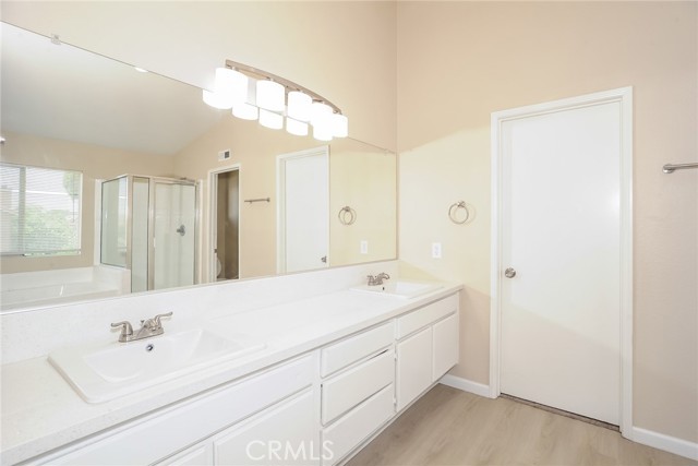 MLS #SR25124920 image #8