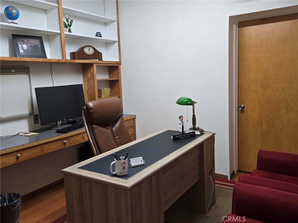 MLS #SR25125107 image #17