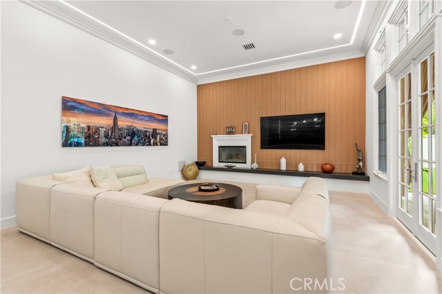 MLS #SR25126057 image #10