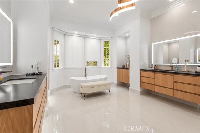 MLS #SR25126057 image #14