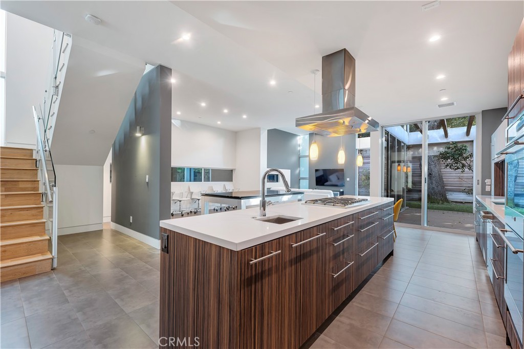 MLS #SR25128251 image #14