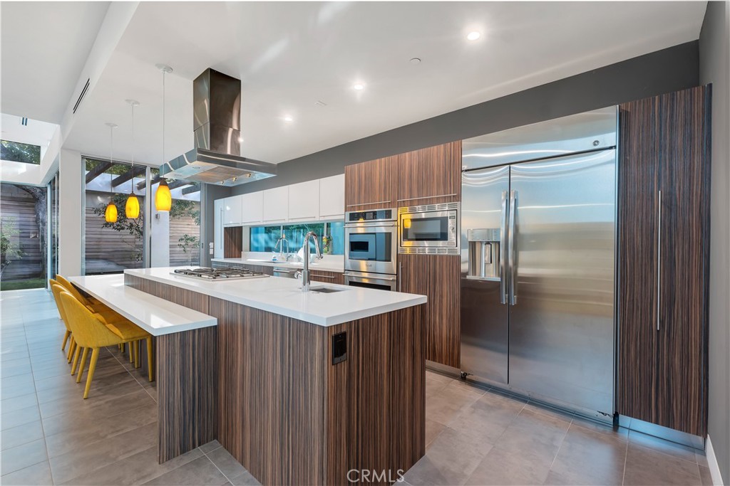 MLS #SR25128251 image #9