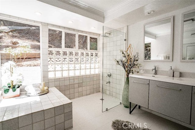 MLS #SR25128825 image #13