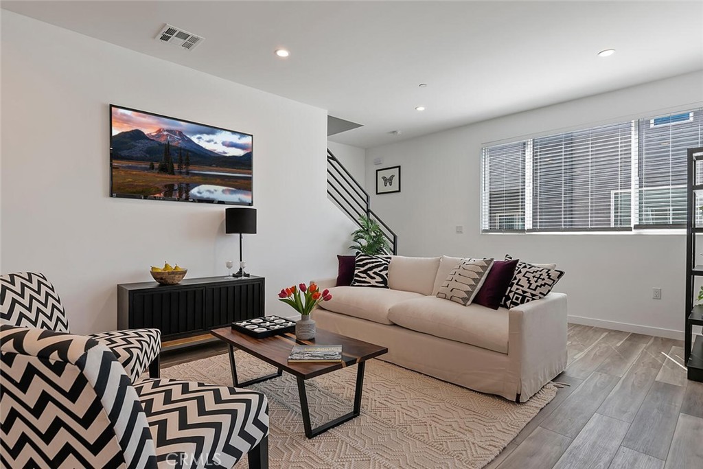 MLS #SR25129433 image #14