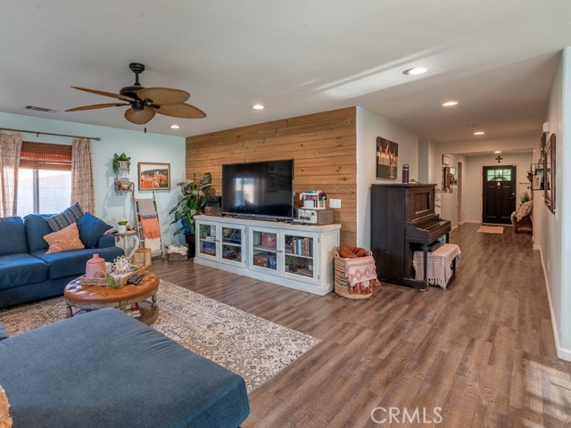 MLS #SR25131350 image #12