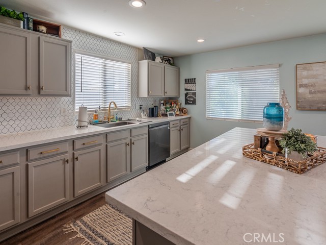 MLS #SR25131350 image #3