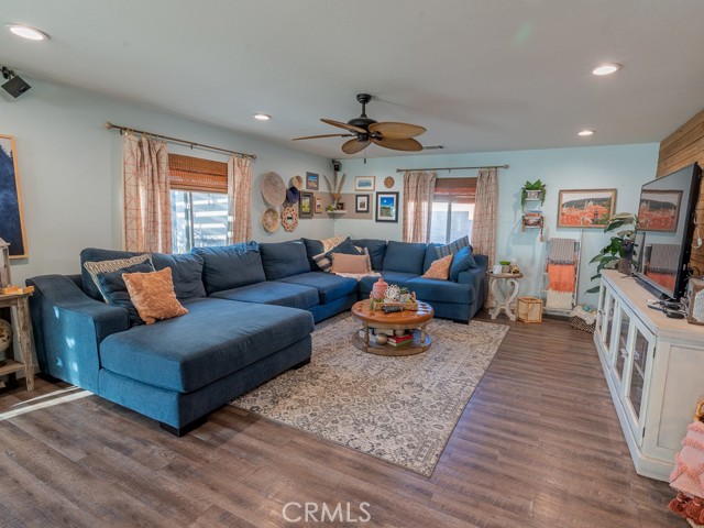 MLS #SR25131350 image #9