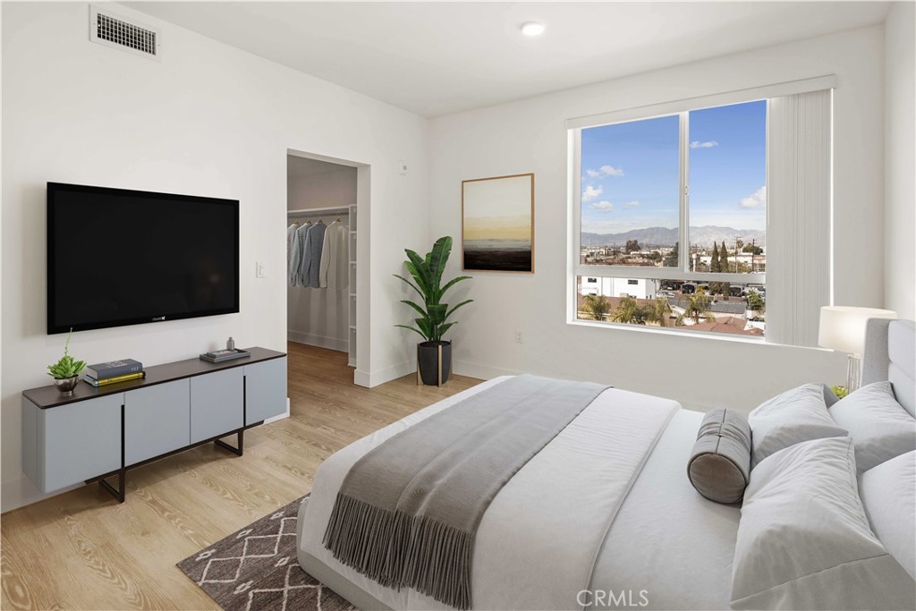 MLS #SR25132684 image #3