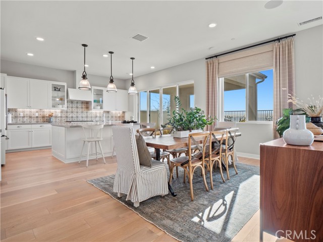 MLS #SR25132929 image #5