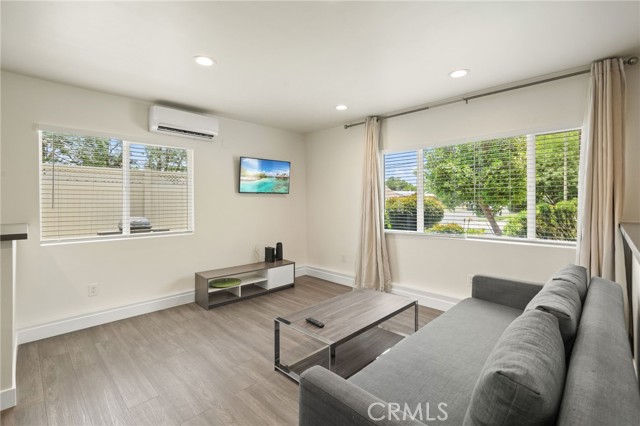 MLS #SR25135006 image #2