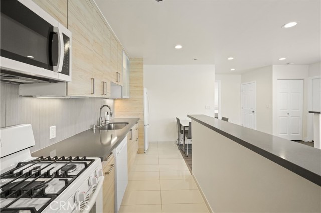 MLS #SR25135006 image #4