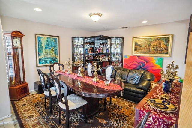 MLS #SR25136626 image #4