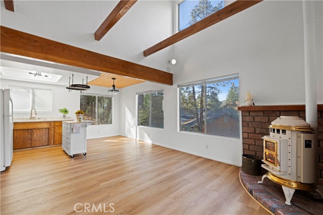 MLS #SR25136644 image #10