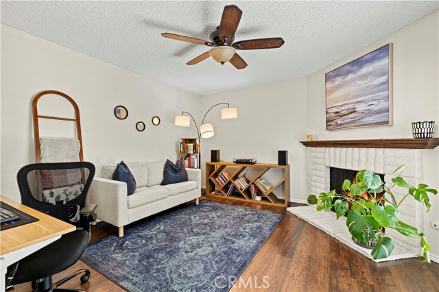 MLS #SR25137437 image #5