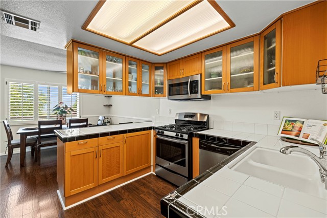 MLS #SR25137437 image #7