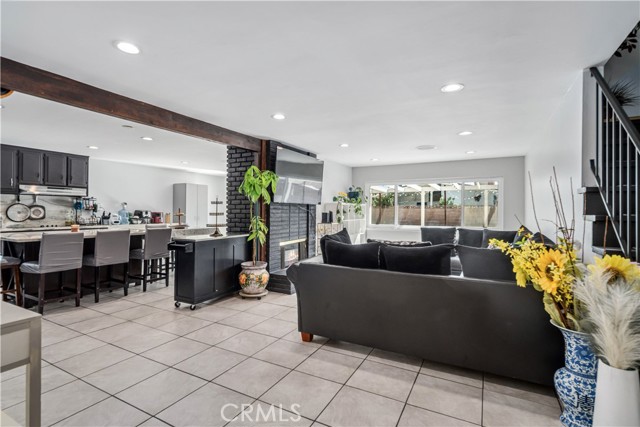 MLS #SR25137795 image #7