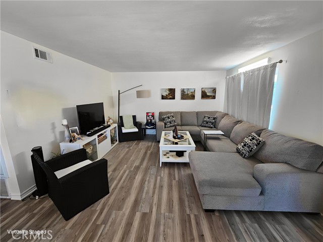 MLS #SR25138001 image #1