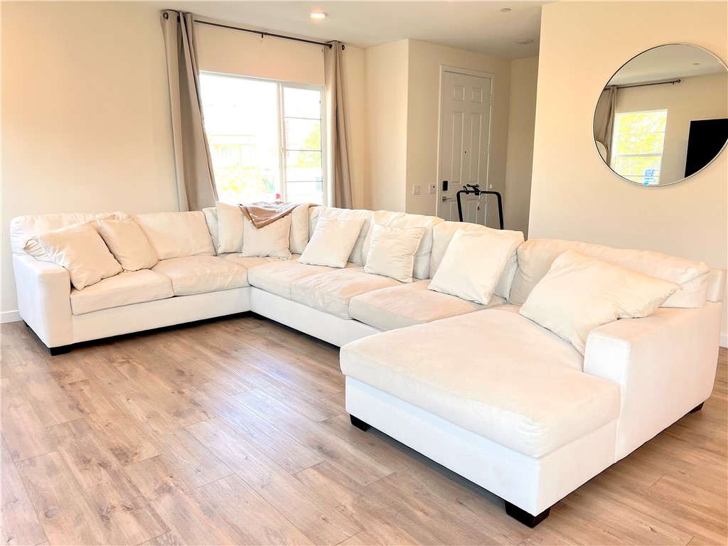 MLS #SR25139377 image #4