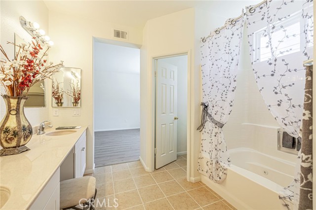 MLS #SR25139515 image #4