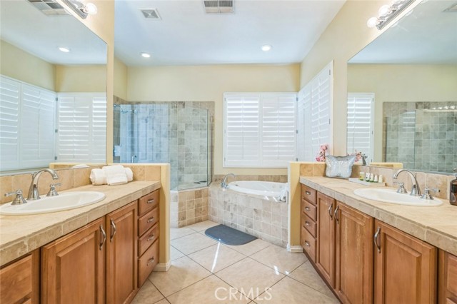 MLS #SR25140338 image #16