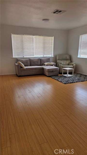 MLS #SR25140458 image #1