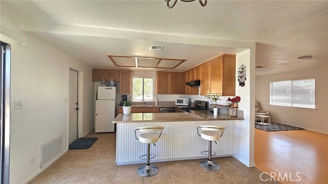 MLS #SR25140458 image #9