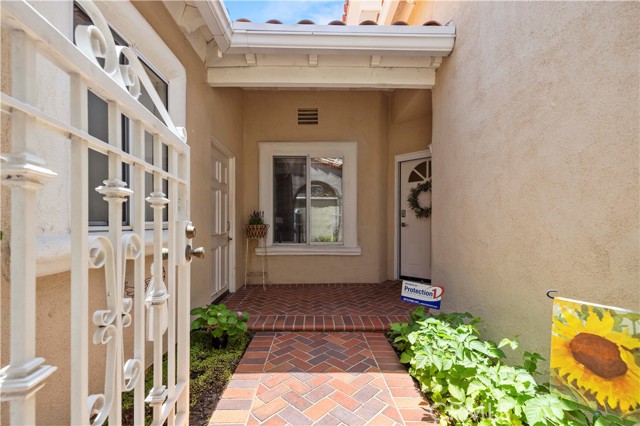 MLS #SR25141404 image #2