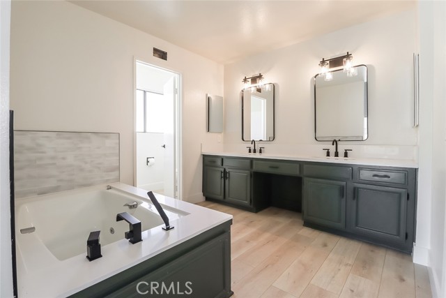 MLS #SR25142310 image #14