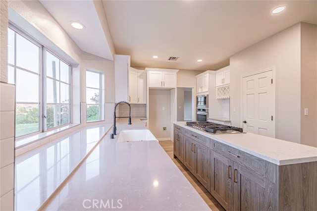 MLS #SR25142829 image #10