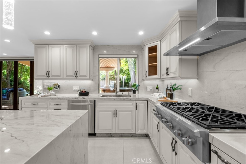 MLS #SR25142888 image #10