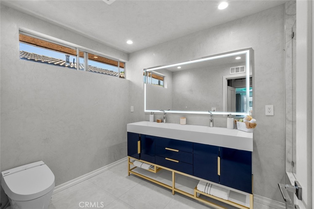 MLS #SR25142888 image #17