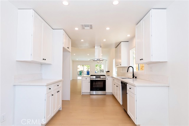 MLS #SR25144235 image #8