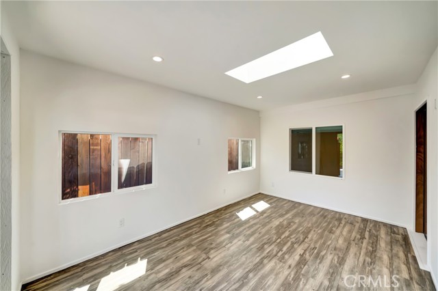 MLS #SR25144546 image #5