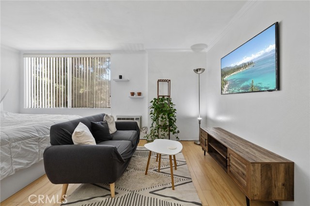 MLS #SR25148330 image #1