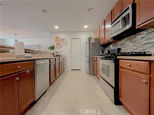 MLS #SR25150667 image #6