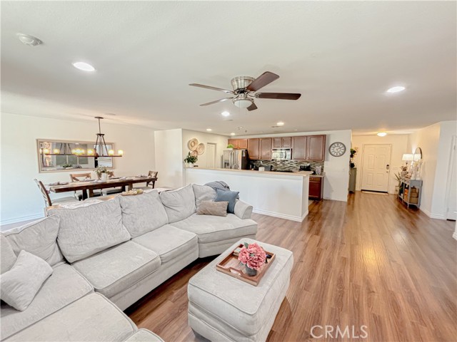 MLS #SR25150667 image #9