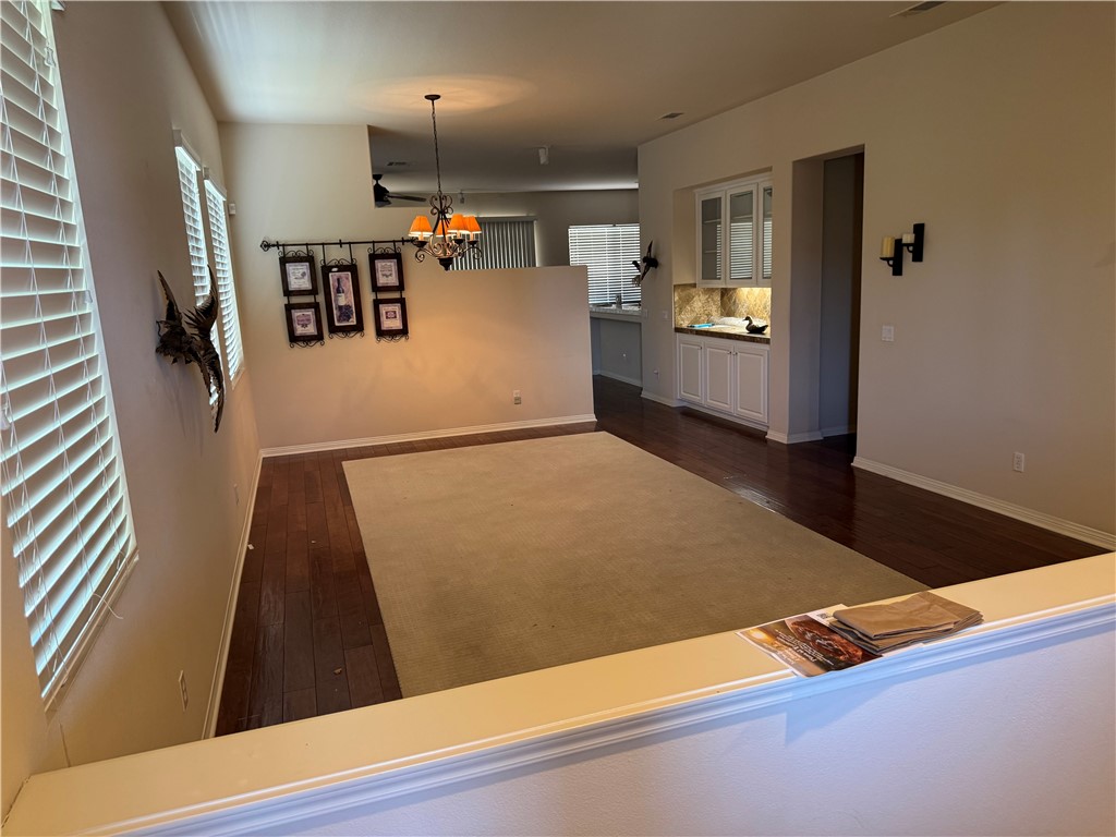 MLS #SR25151319 image #2