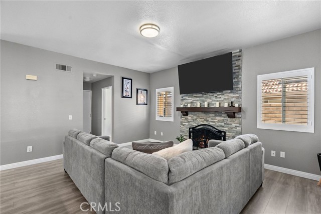MLS #SR25151348 image #16
