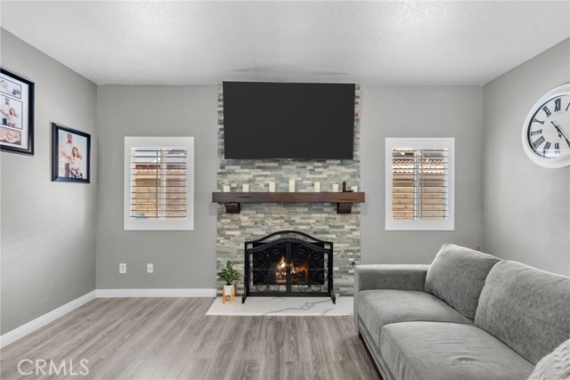 MLS #SR25151348 image #17