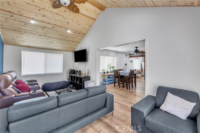 MLS #SR25151376 image #13