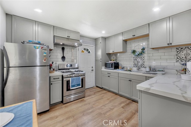 MLS #SR25151376 image #6